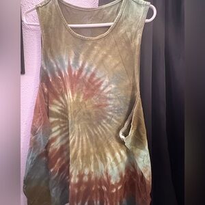 Tie-Dye Sleeveless Top